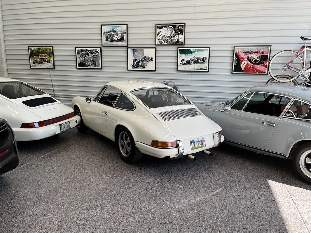 Motor Vault Fountain Hills - Car storage facility in Phoenix, AZ