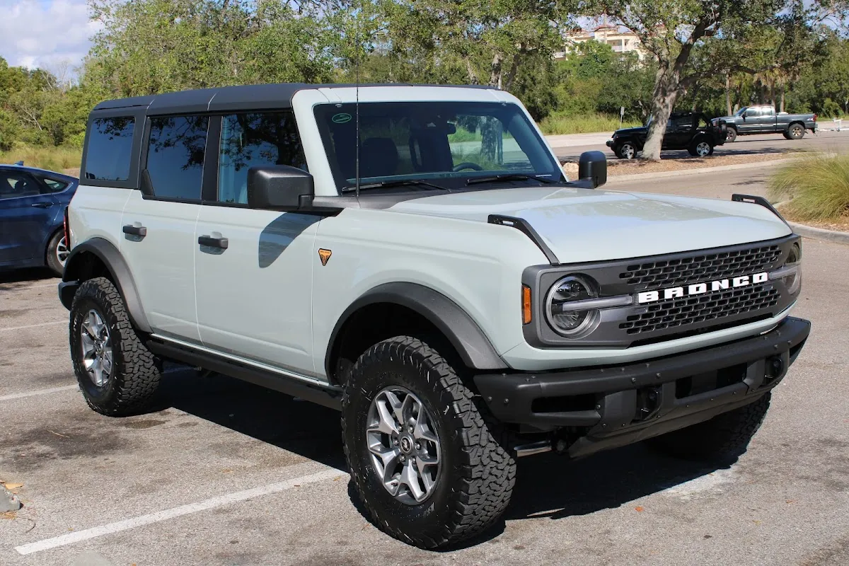 Florida Classic Car Storage and Sales - Car storage facility in Jacksonville, FL