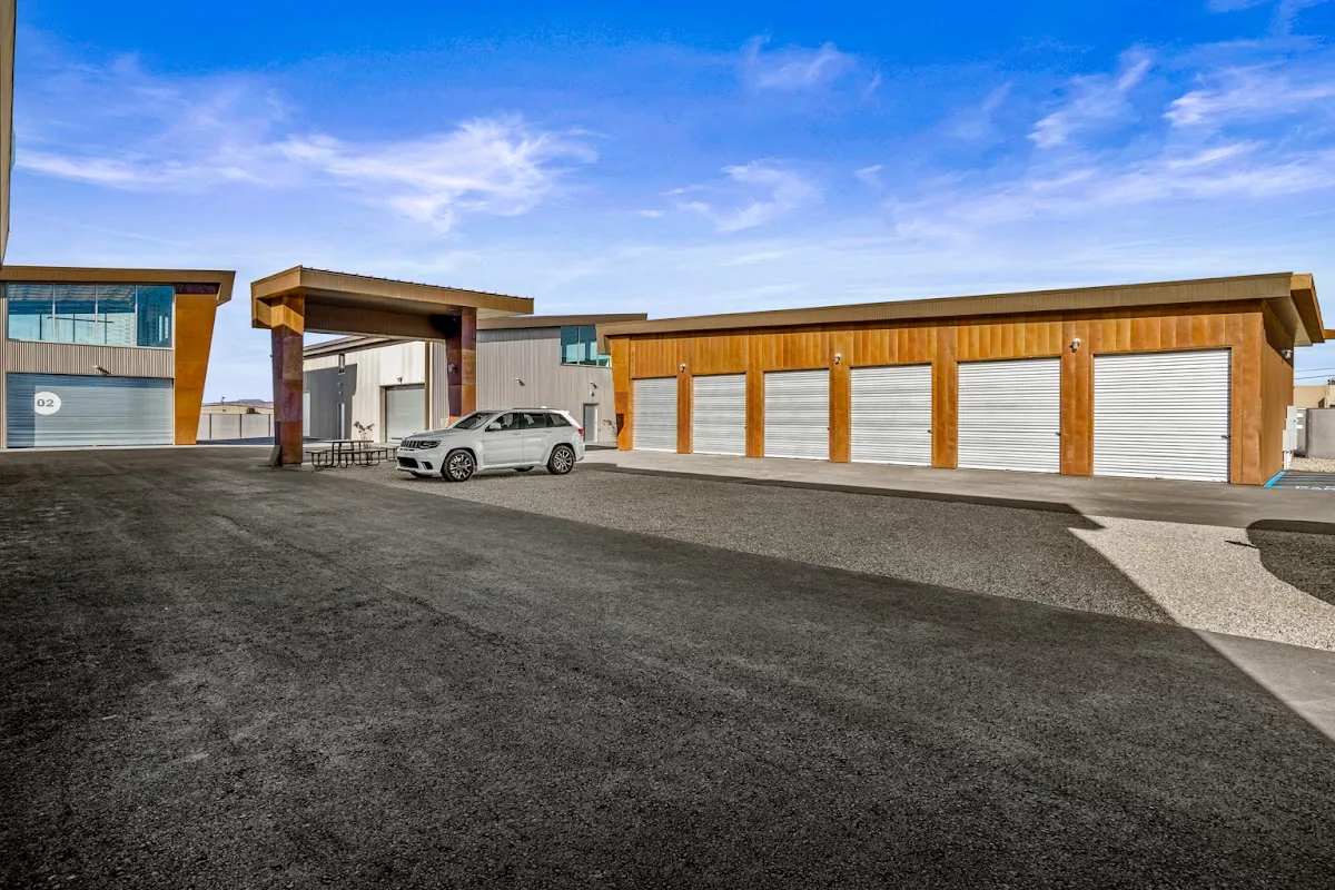 Collector Cars of Santa - Car storage facility in Albuquerque, NM