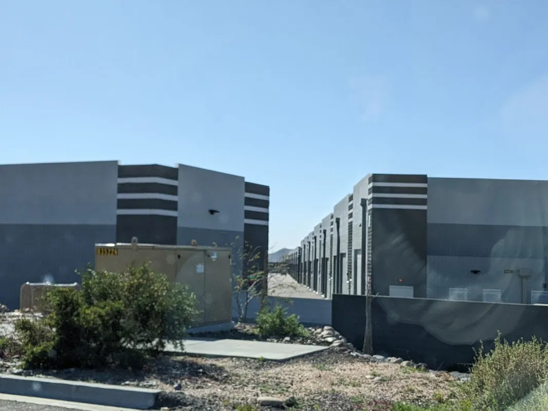 Toy Barn - Car storage facility in Phoenix, AZ