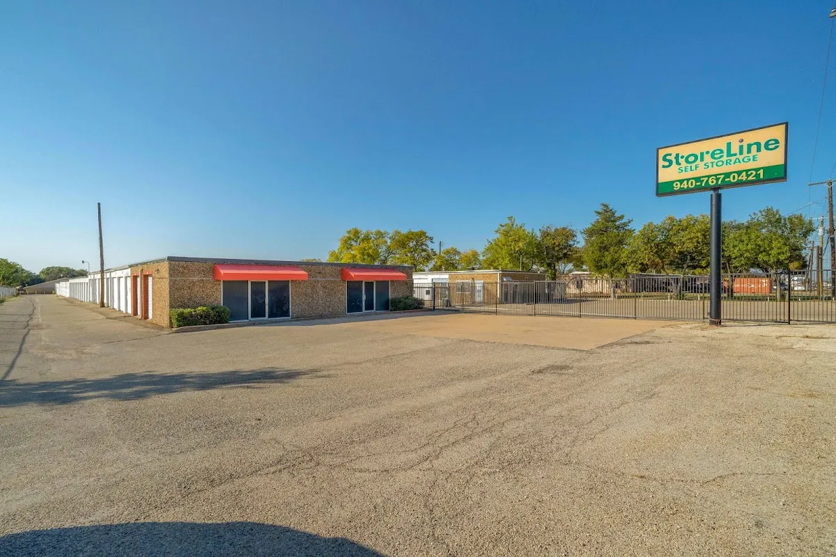 StoreLine Self Storage - Vehicle storage facility in Wichita Falls, TX